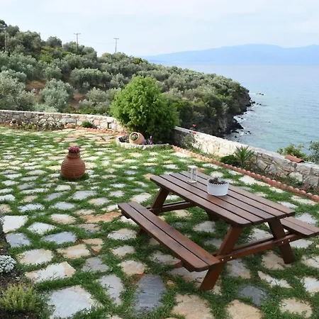 Aphrodite , Charming Apt With Stunning View! Διαμέρισμα *